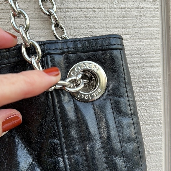 coach Poppy Quilted Black Leather Slim Tote - Picture 9 of 16